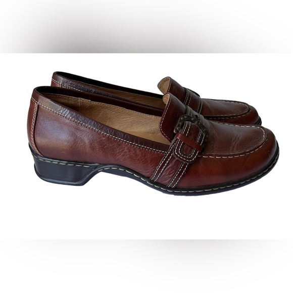 Sofft Womens Brown Leather Slip On Loafers Size 7.5M - Picture 2 of 8